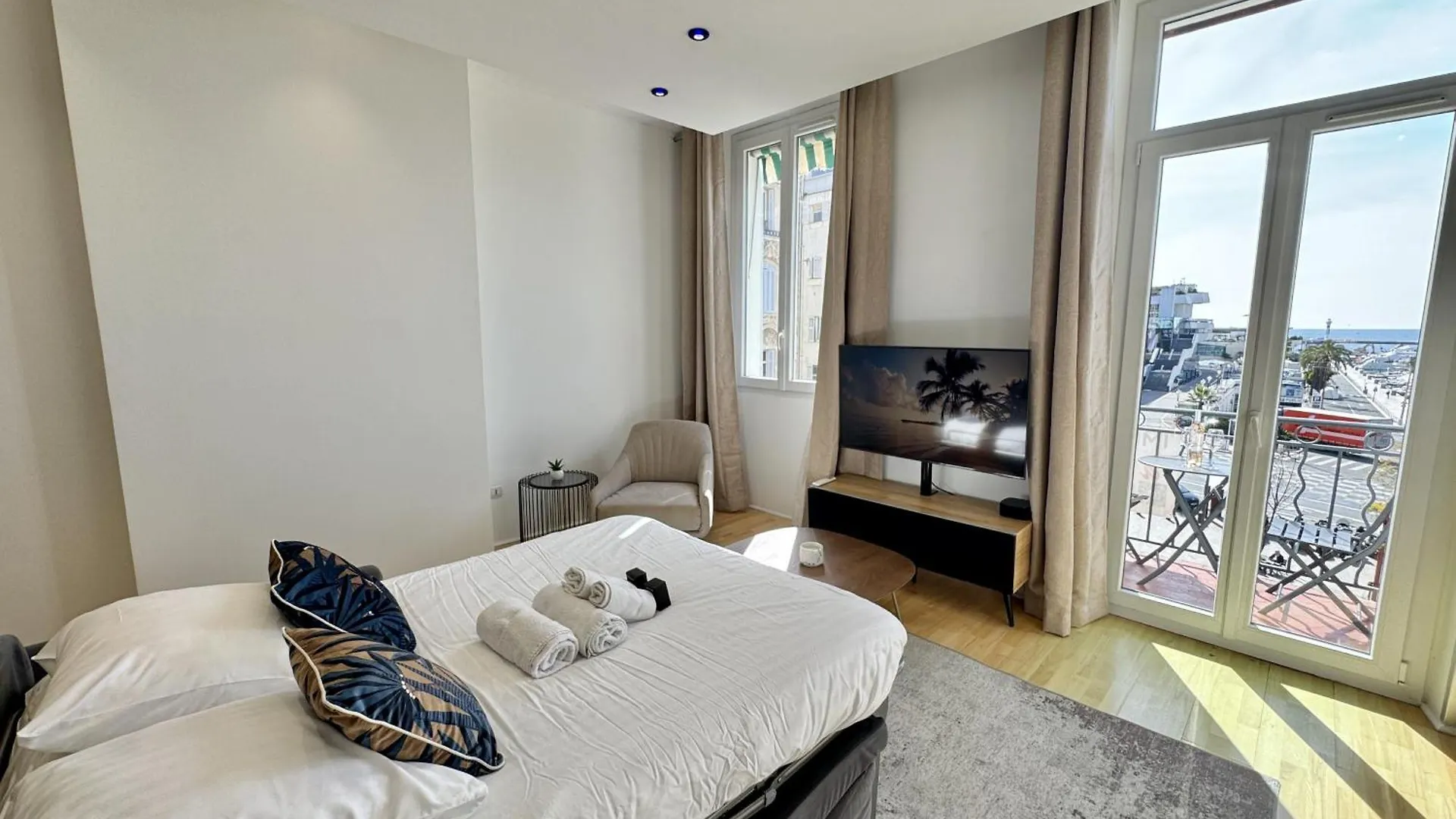 Charmante Suite Vue Mer Villa Carmela Cannes